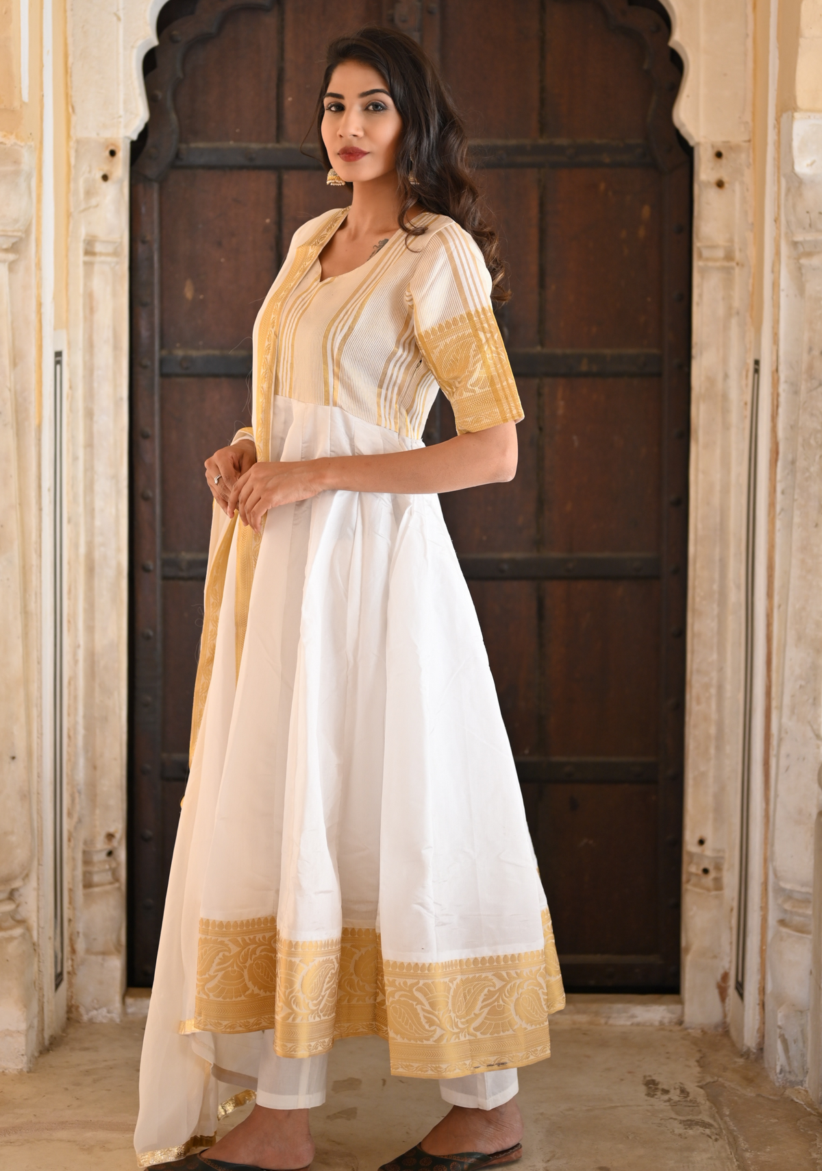 HEATHER WHITE SILK ANARKALI SUIT SET