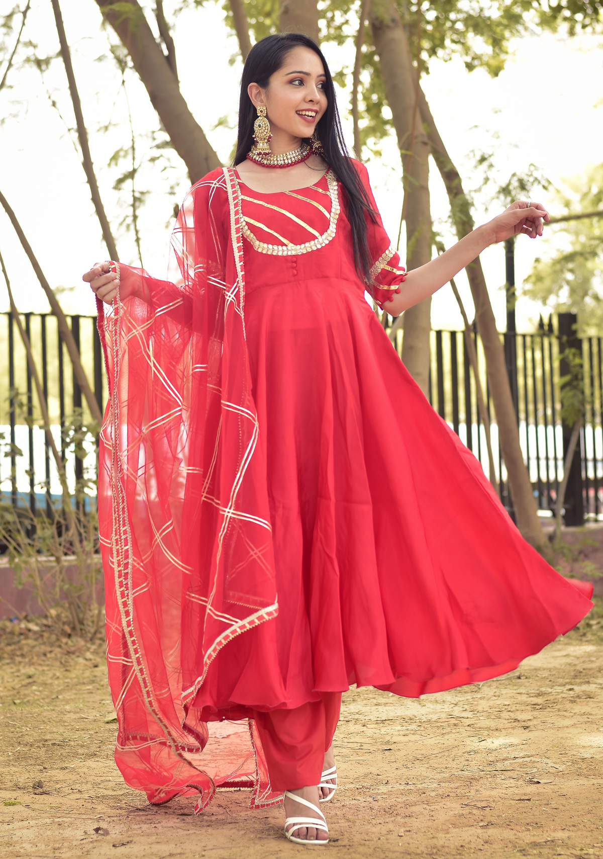 RED FLOWER GOTAPATTI UMBRELLA SUIT SET